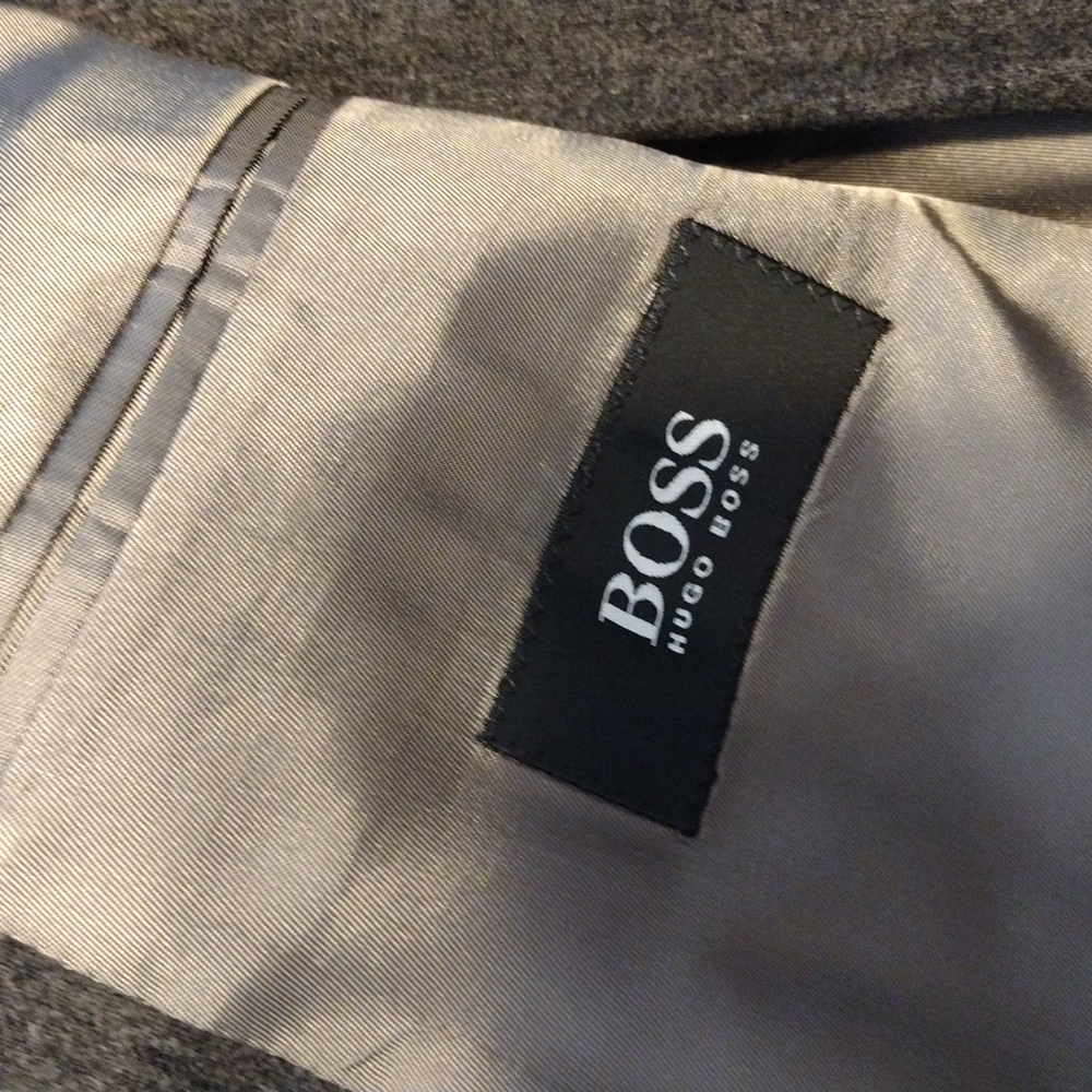 Hugo Boss cashmere wool gray suit